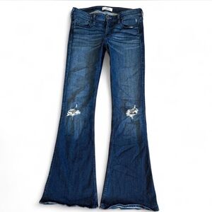 Women’s Hollister Dark Blue Flare Low Rise Jeans size 9/29”